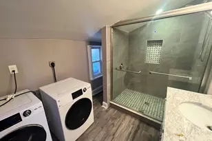 1224 Carlton St, Philadelphia, PA 19107 - Photo 9