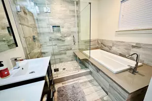 1012 S Randolph St, Philadelphia, PA 19147 - Photo 17