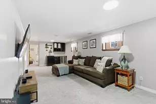15136 Ina Dr, Philadelphia, PA 19116 - Photo 25