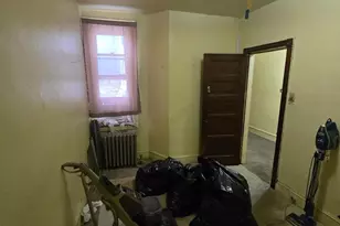 1757 Saint Pauls St, Philadelphia, PA 19140 - Photo 15