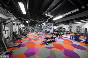 230 N 21st St, Philadelphia, PA 19103 - Photo 9