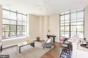 230 N 21st St, Philadelphia, PA 19103 - Photo 5