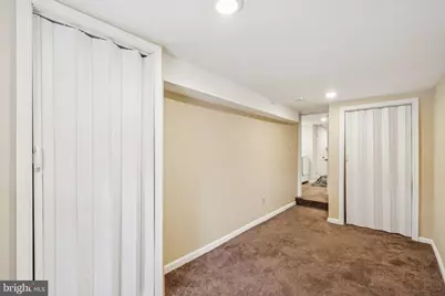 6639 N Fairhill Street, Philadelphia, PA 19126 - Photo 23