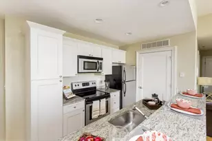 230 N 21st St, Philadelphia, PA 19103 - Photo 3