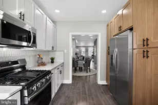 2014 Moore St, Philadelphia, PA 19145 - Photo 9