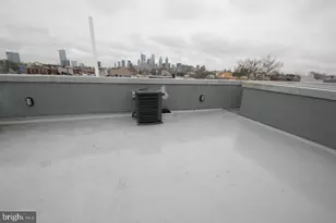 1639 S 22nd St, Philadelphia, PA 19145 - Photo 25