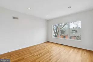 2414 Pine St, Philadelphia, PA 19103 - Photo 27