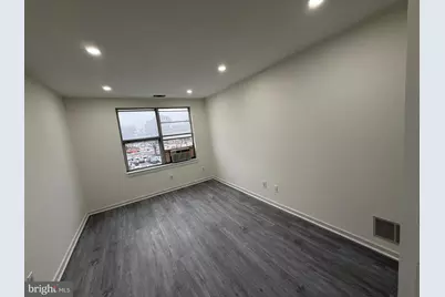 205 N 9th Street #3, Philadelphia, PA 19107 - Photo 5