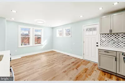 6059 Lawndale Avenue, Philadelphia, PA 19111 - Photo 15