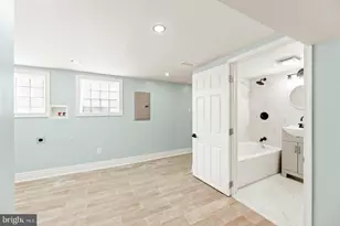 6059 Lawndale Ave, Philadelphia, PA 19111 - Photo 37