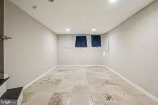 2322 Moore St, Philadelphia, PA 19145 - Photo 19