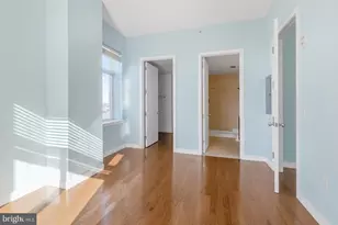 1900 Hamilton St, Philadelphia, PA 19130 - Photo 27