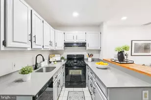 2037 North St, Philadelphia, PA 19130 - Photo 9