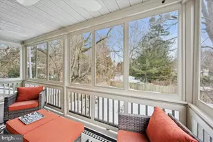 112 W Gravers Ln, Philadelphia, PA 19118 - Photo 13