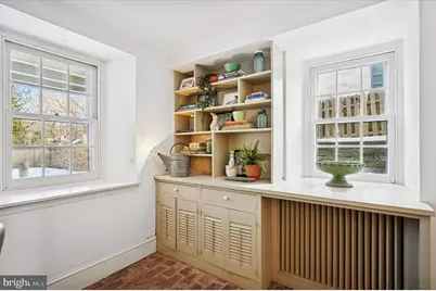 112 W Gravers Lane, Philadelphia, PA 19118 - Photo 31