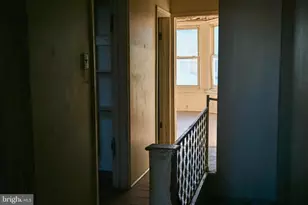 547 S Salford St, Philadelphia, PA 19143 - Photo 7