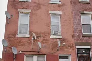 1527 S 6th St, Philadelphia, PA 19147 - Photo 1