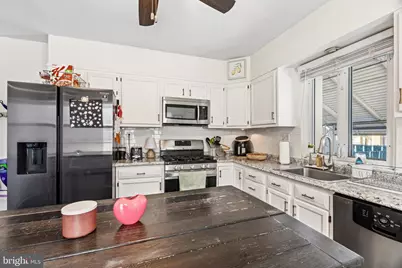 4262 Edgemont Street, Philadelphia, PA 19137 - Photo 15