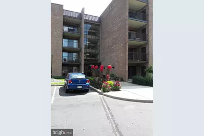 6105 Delaire Landing Road #105, Philadelphia, PA 19114 - Photo 3