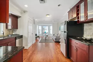 1611 Fairmount Ave, Philadelphia, PA 19130 - Photo 11