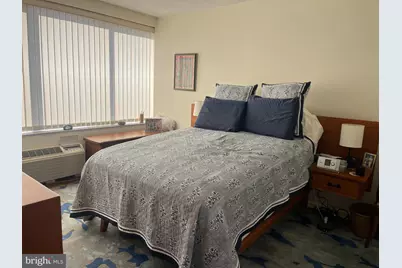 2001 Hamilton Street #504, Philadelphia, PA 19130 - Photo 9