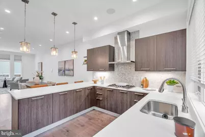 602 N 5th Street #5, Philadelphia, PA 19123 - Photo 5