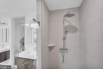 602 N 5th Street #5, Philadelphia, PA 19123 - Photo 27