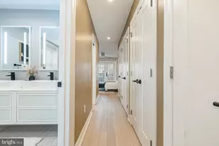 908 Spruce St, Philadelphia, PA 19107 - Photo 17