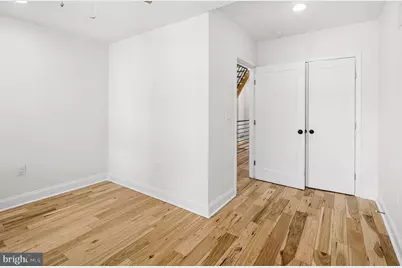 640 Emily Street, Philadelphia, PA 19148 - Photo 11