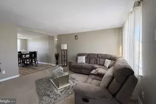 7537 Overbrook Ave, Philadelphia, PA 19151 - Photo 3