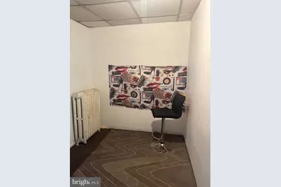 37 W Seymour Street, Philadelphia, PA 19144 - Photo 17