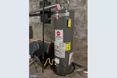 1539 W Tucker Street, Philadelphia, PA 19132 - Photo 11