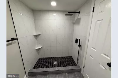 8266 Temple Road, Philadelphia, PA 19150 - Photo 31