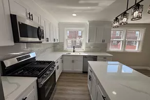 8266 Temple Rd, Philadelphia, PA 19150 - Photo 11