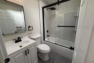 8266 Temple Rd, Philadelphia, PA 19150 - Photo 23