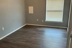 2727 Rhawn St, Philadelphia, PA 19152 - Photo 3