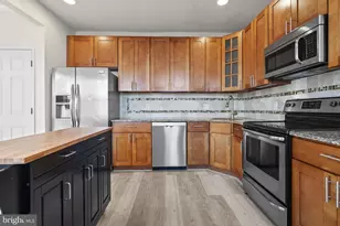 2573 Orthodox St, Philadelphia, PA 19137 - Photo 9