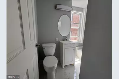 1017 Pine Street #2R, Philadelphia, PA 19107 - Photo 3