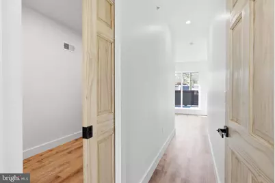 458 W Earlham Terrace, Philadelphia, PA 19144 - Photo 29