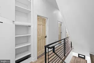 458 W Earlham Ter, Philadelphia, PA 19144 - Photo 17