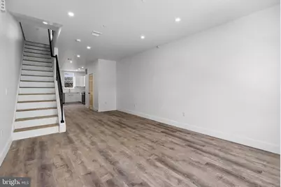 458 W Earlham Terrace, Philadelphia, PA 19144 - Photo 7