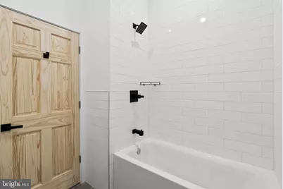 458 W Earlham Terrace, Philadelphia, PA 19144 - Photo 23