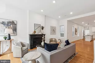 2433 Brown St, Philadelphia, PA 19130 - Photo 3