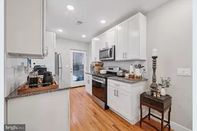 1233 N Hollywood Street, Philadelphia, PA 19121 - Photo 7