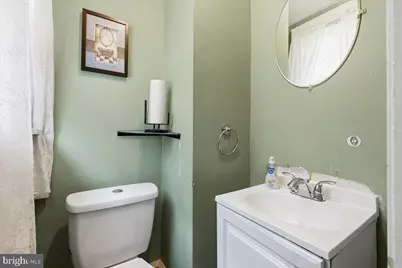 302 Wadsworth Avenue, Philadelphia, PA 19119 - Photo 3