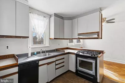 302 Wadsworth Avenue, Philadelphia, PA 19119 - Photo 11