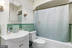 302 Wadsworth Ave, Philadelphia, PA 19119 - Photo 17