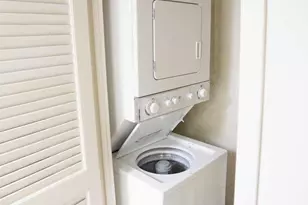 2031-8 South St, Philadelphia, PA 19146 - Photo 21