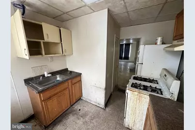 321 Cantrell Street, Philadelphia, PA 19148 - Photo 9
