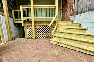 2148 Green St, Philadelphia, PA 19130 - Photo 3